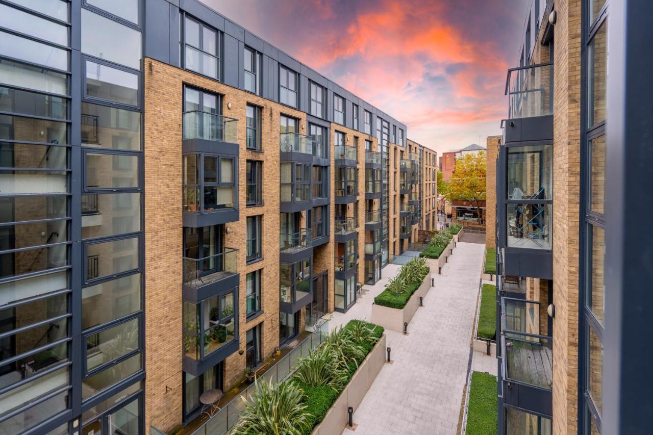 Birmingham City Centre Chinatown Apartments With Parking By Arcadian Exterior photo